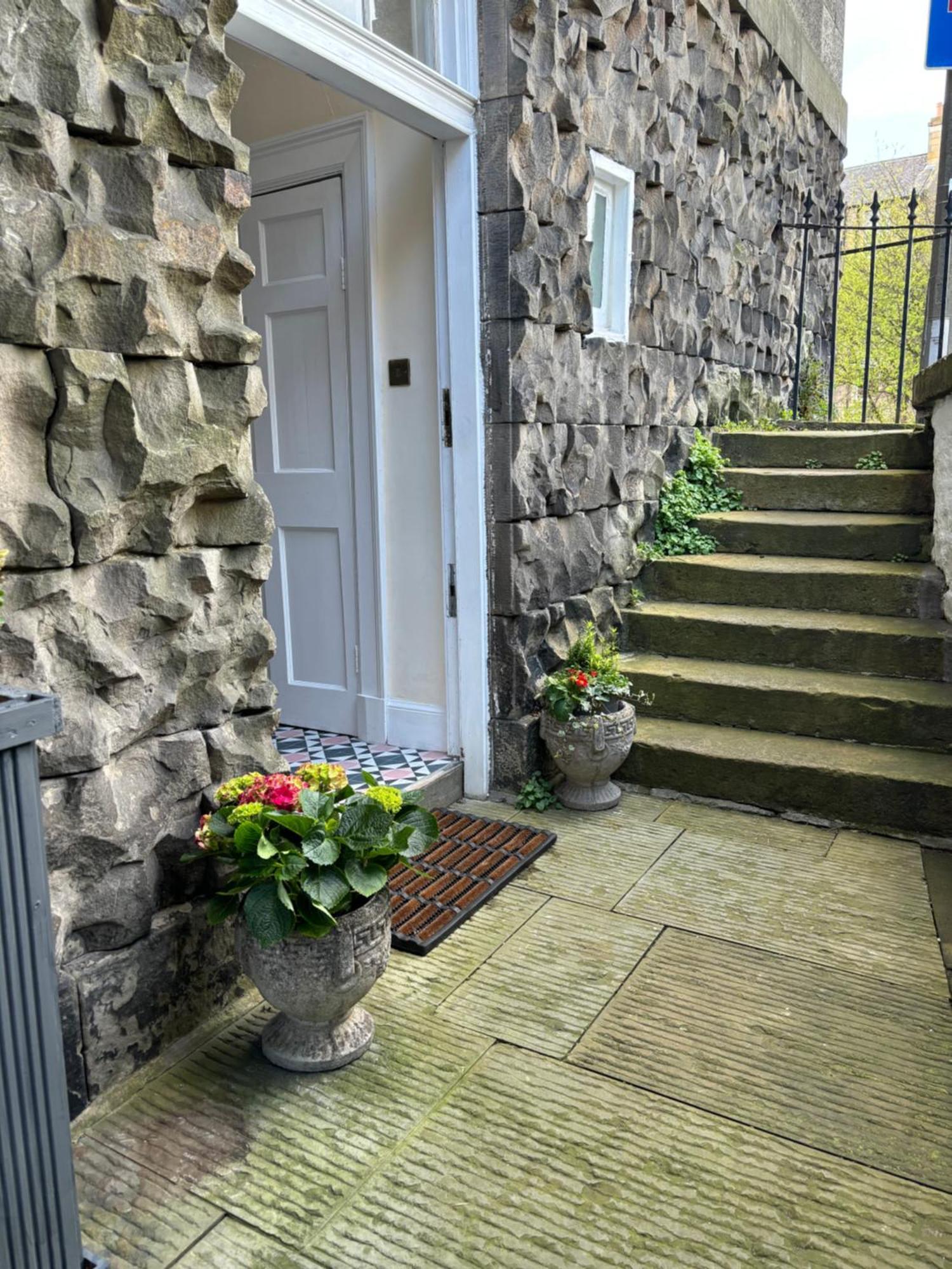 Appartamento Cosy Georgian Flat Edimburgo Esterno foto