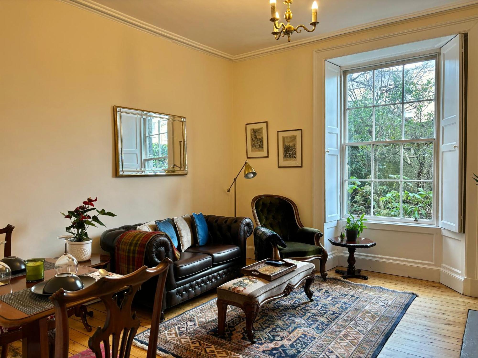 Appartamento Cosy Georgian Flat Edimburgo Esterno foto